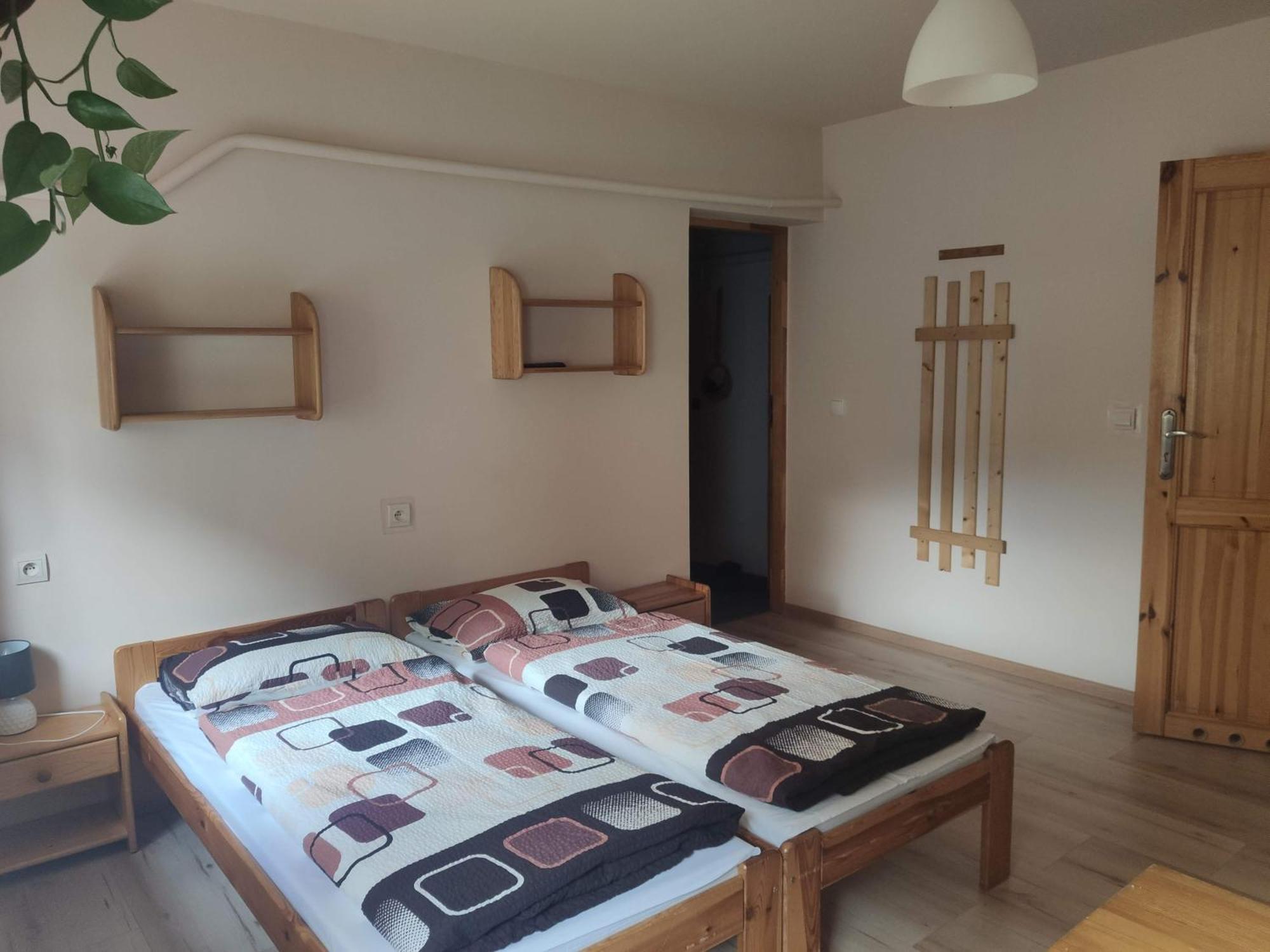 Apartamenty I Pokoje Goscinne "Wacus" Srebrna Gora Bagian luar foto
