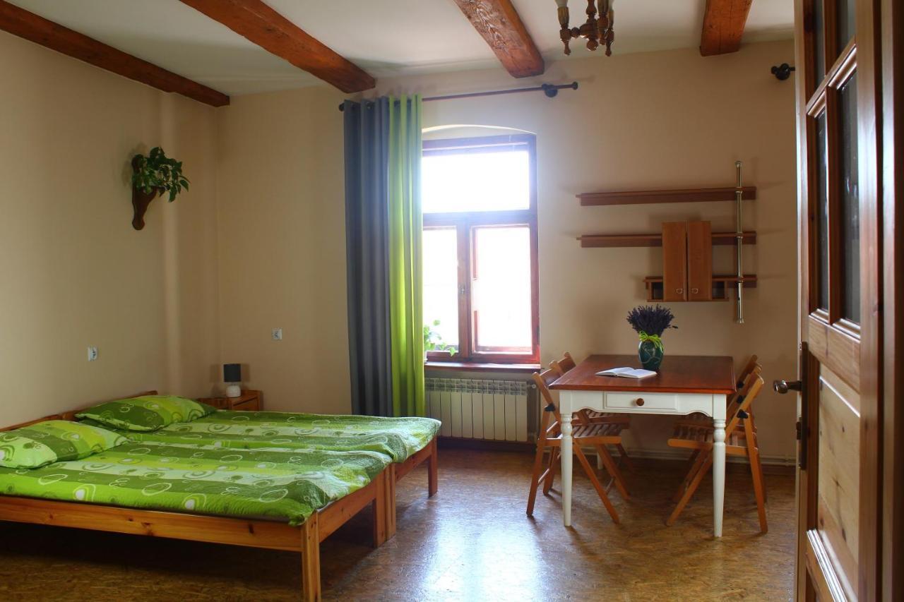 Apartamenty I Pokoje Goscinne "Wacus" Srebrna Gora Bagian luar foto